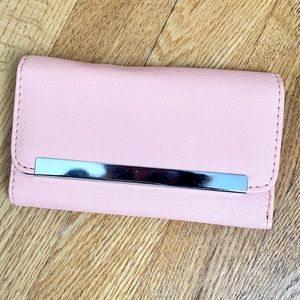 NWOT Claire’s pink wallet *bundle me!*